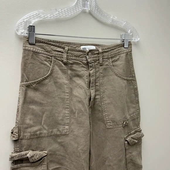 Zara Low Rise Cargo Pants - Picture 2 of 4